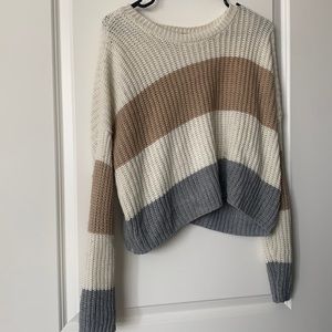 Cute oversized knit!